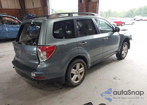 2010 Subaru Forester 2.5X Premium from USA, damaged, VIN JF2SH6CC2AH803794
